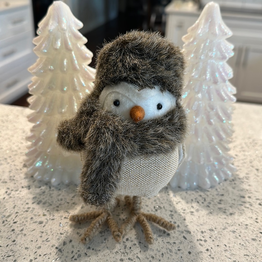 Target Spritz BLIZZARD Bird Winter Wonderland Fur Hat Scarf Wondershop 2016